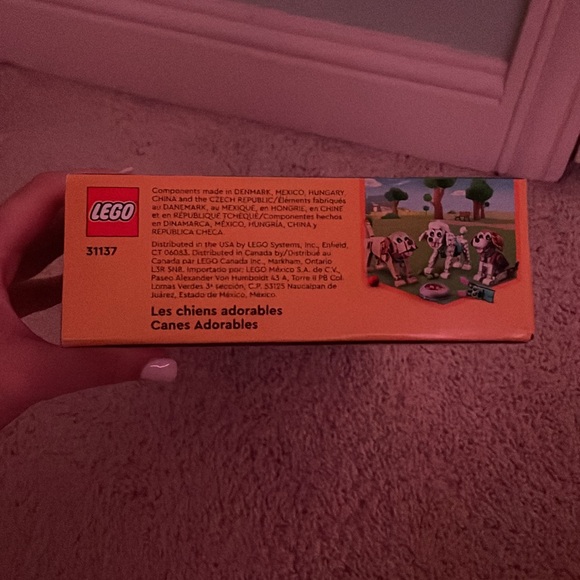 3 in 1 dog Lego set - Picture 3 of 4